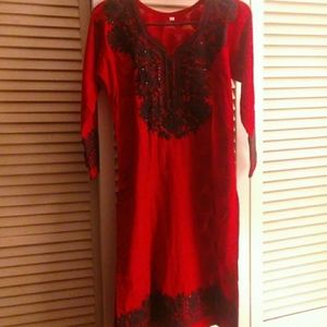 90%off brand new Red & black kurti/kameez!